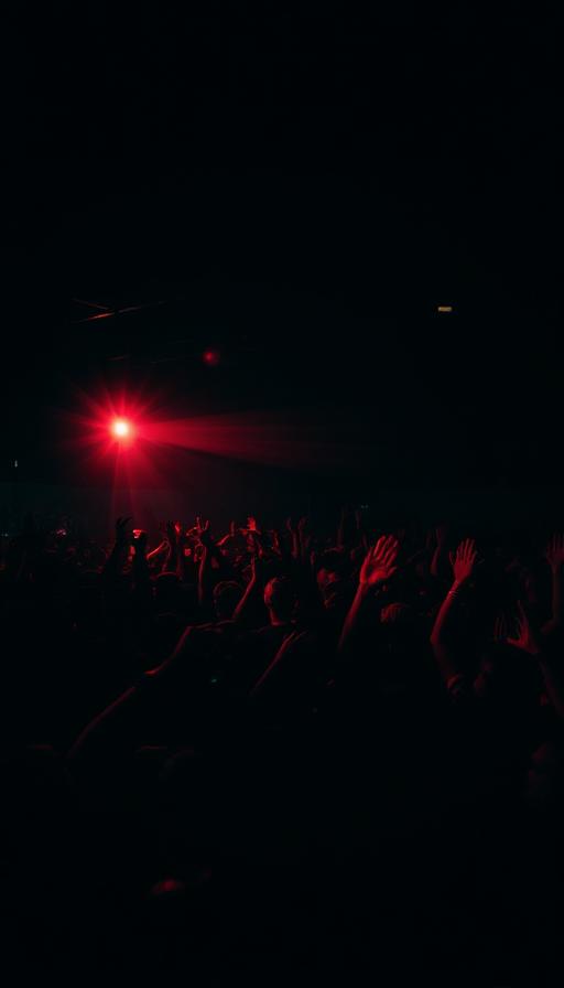 Crowd goes off in NYC